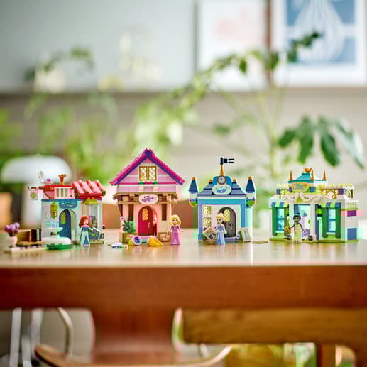 LEGO Disney Disneyprinsessornas marknadsäventyr 43246