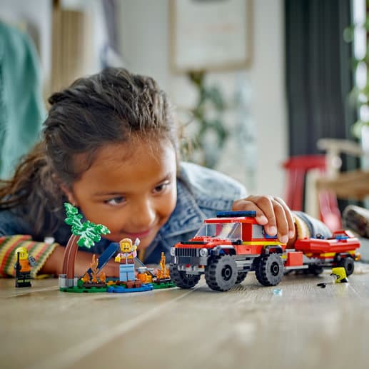 LEGO City 4x4 Brandbil med räddningsbåt 60412