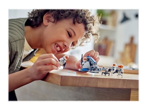 LEGO Star Wars TM 75359 Stridspakke med Ahsokas klonesoldat fra 332. kompani