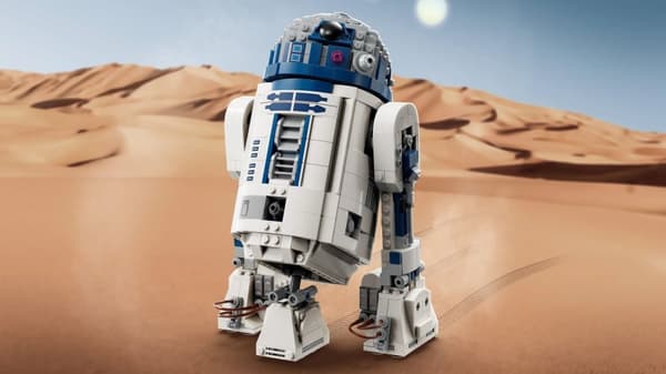 LEGO® Star Wars™ R2-D2™ 75379
