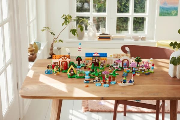 LEGO® Animal Crossing™ Isabelle på besök 77049