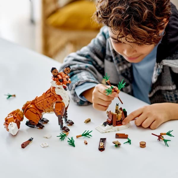 LEGO Creator Skogsdjur: Röd räv 31154