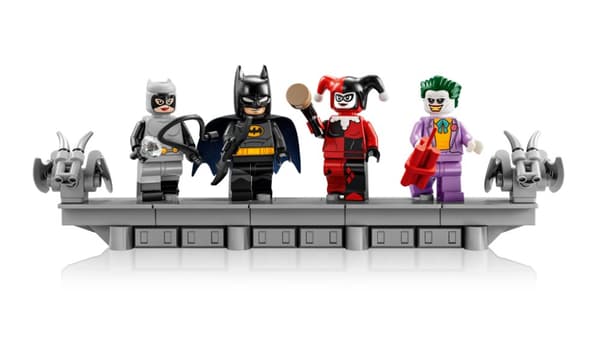 LEGO Super Heroes Batman: The Animated Series Gotham City 76271