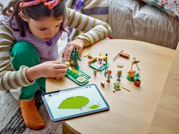 LEGO Friends 42622 Seikkailuleirin jousiammuntarata