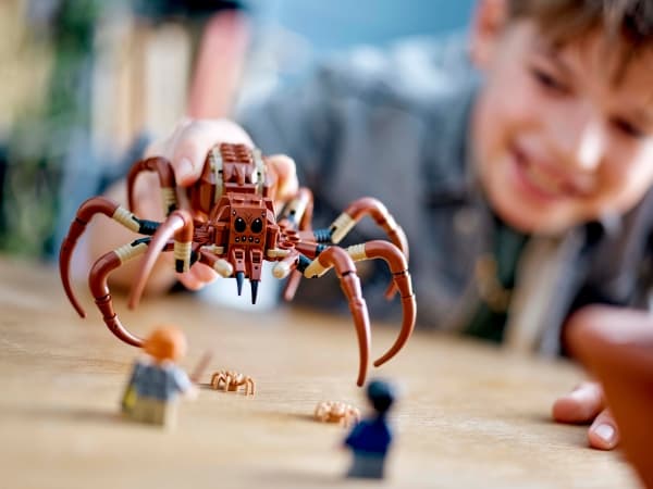 LEGO Harry Potter TM 76434 Argarapp i Den forbudte skogen