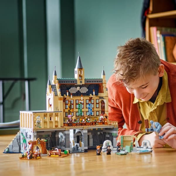 LEGO Harry Potter Hogwarts slott: stora salen 76435