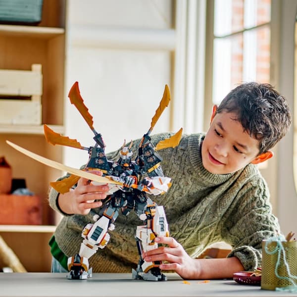 LEGO Ninjago Coles titandrakrobot 71821