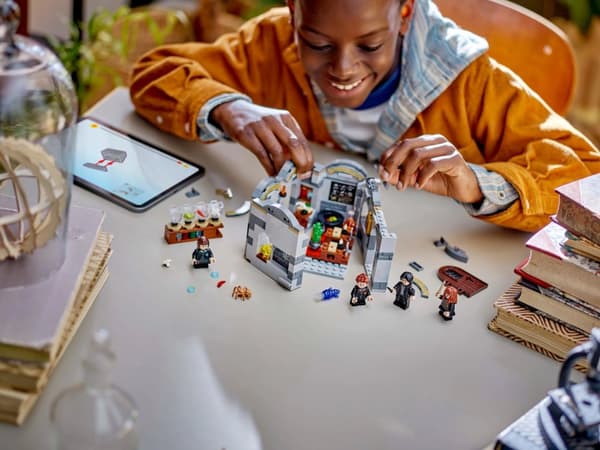 LEGO® Harry Potter™ Hogwarts slott: lektion i trolldryckskonst 76431