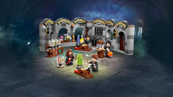 LEGO® Harry Potter™ Hogwarts slott: lektion i trolldryckskonst 76431
