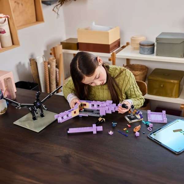 LEGO® Minecraft® Enderdraken och Endskeppet 21264