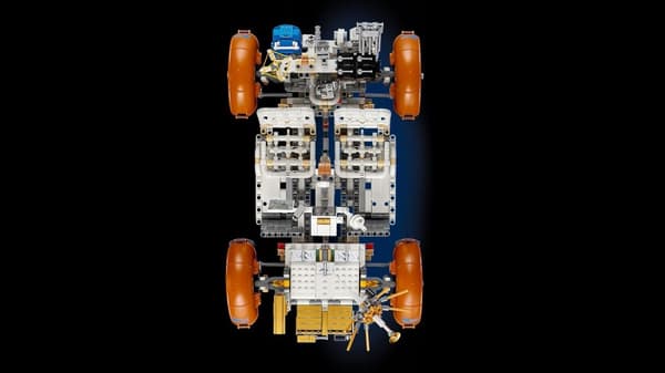 LEGO® Technic NASA Apollo Lunar Roving Vehicle – LRV 42182
