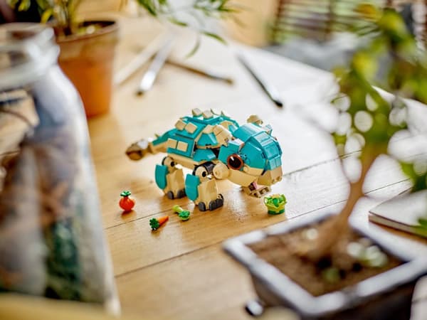 LEGO® Jurassic World Baby Bumpy: ankylosaurus 76962