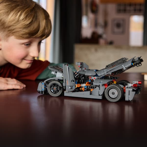 LEGO Technic - Koenigsegg Jesko Absolut grå hyperbil