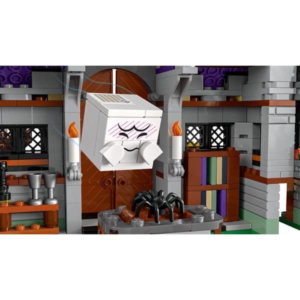 LEGO Super Mario - King Boos hemsökta herrgård