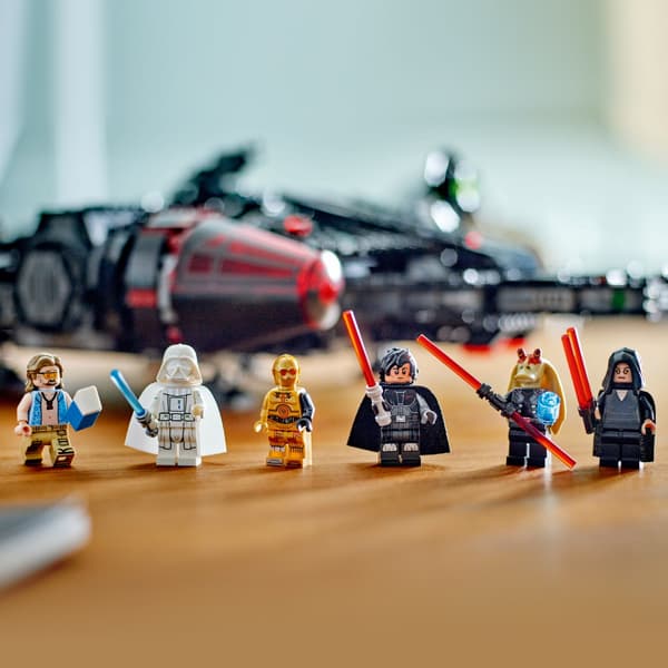 LEGO Star Wars - The Dark Falcon