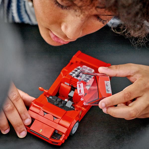 LEGO Speed Champions - Ferrari F40 superbil