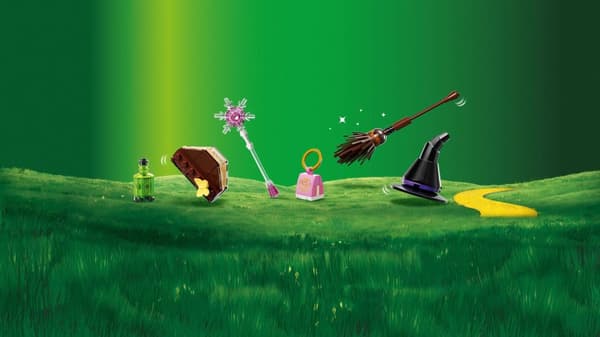 LEGO® Wicked Elphaba & Glinda 75682