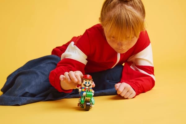 LEGO Super Mario 72031 Mario Kart™ – Yoshi Bike