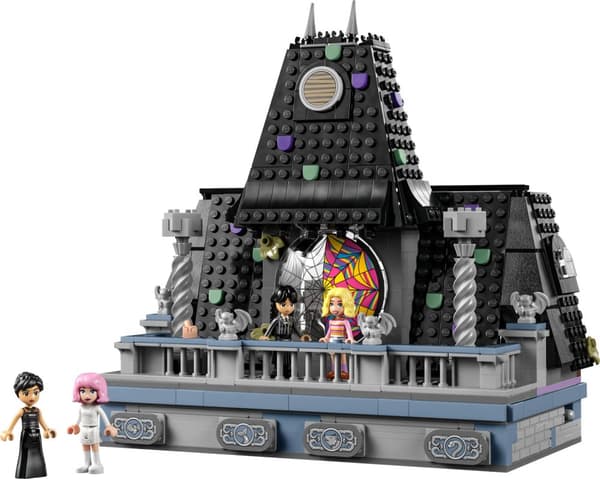LEGO® Wednesday & Enids korridorsrum 76781