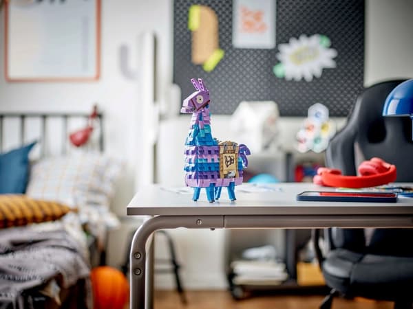 LEGO® Fortnite® Supply Llama 77071