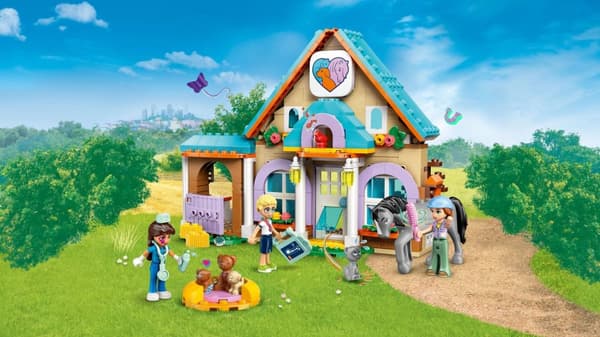 LEGO® Friends Veterinärklinik för hästar och husdjur 42651