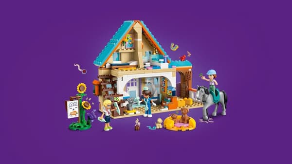 LEGO® Friends Veterinärklinik för hästar och husdjur 42651