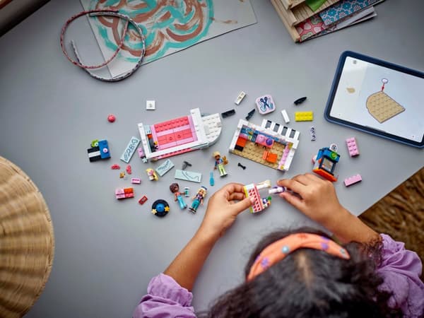 LEGO® Friends Frisörsalong och accessoarbutik 42662