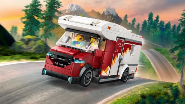 LEGO® City Semesteräventyr med husbil 60454