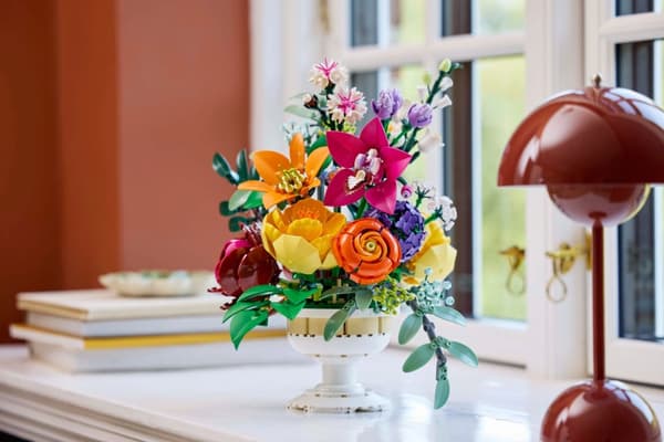 LEGO® Botanicals Vacker rosa blombukett 10342