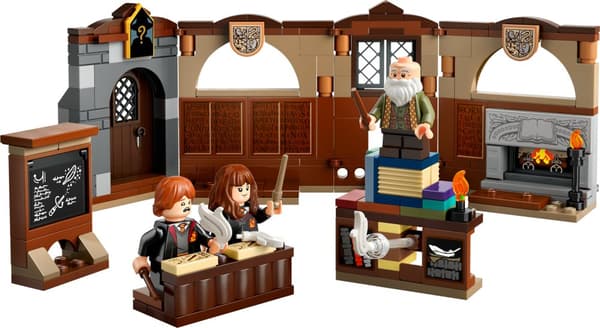 Hogwarts™ slott: lektion i trollformellära LEGO® Harry Potter™ (76442)