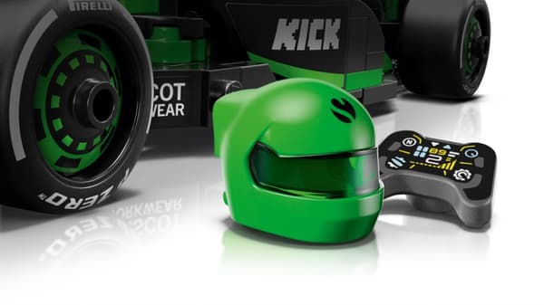 LEGO Speed Champions KICK Sauber F1 Team C44 racerbil 77247