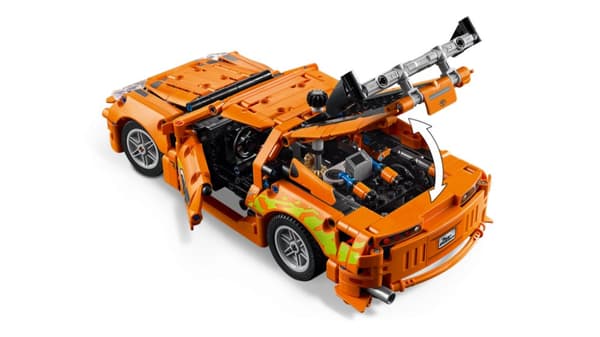LEGO Technic Fast and Furious Toyota Supra MK4 42204