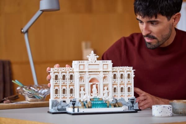 LEGO Architecture 21062 Trevin suihkulähde