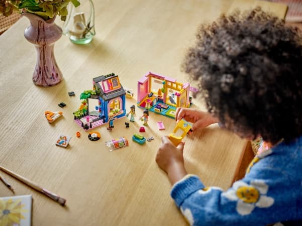 LEGO Friends 42614 Butikk med vintage-klær