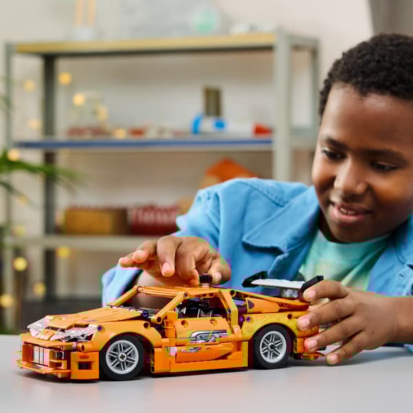 LEGO Technic - Fast and Furious Toyota Supra MK4