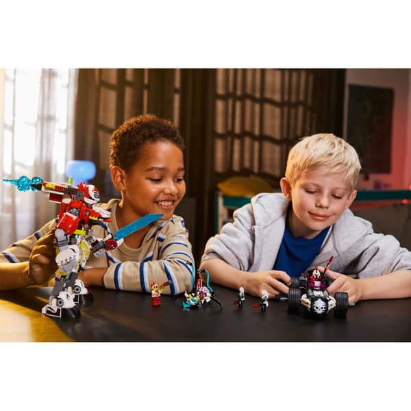 LEGO DREAMZzz - Coopers tigerrobot och Zeros hot rod-bil
