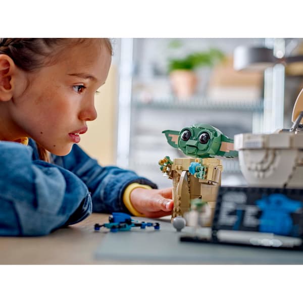 LEGO Star Wars - Grogu with Hover Pram