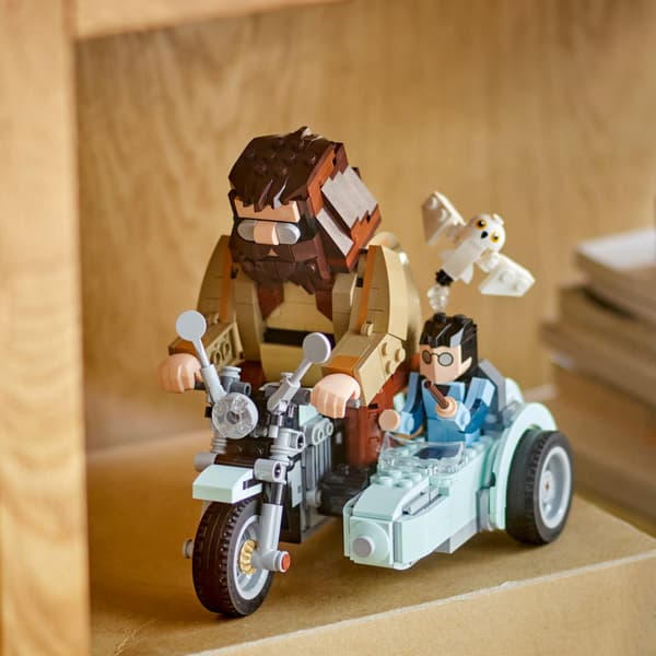 LEGO Harry Potter - Hagrids och Harrys motorcykeltur