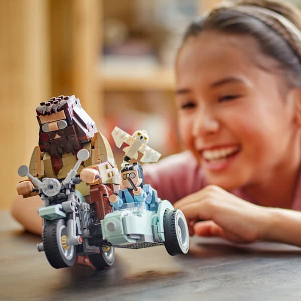 LEGO Harry Potter - Hagrids och Harrys motorcykeltur