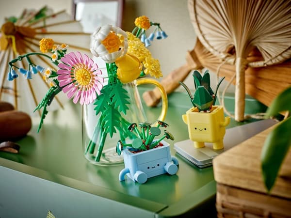 LEGO® Botanicals Liten sommarbukett 10347