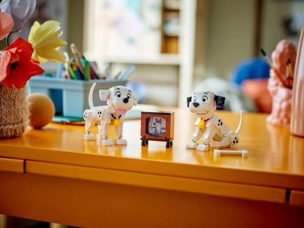 LEGO Disney 43271 Lucky och Penny valpar från 101 dalmatiner