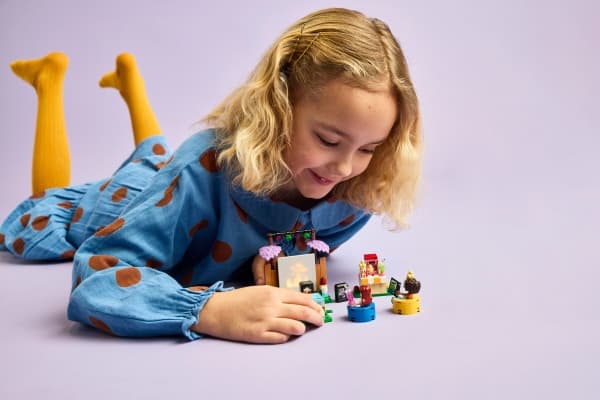 LEGO Friends 42642 Ystävysten elokuvailta