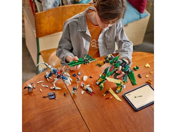 LEGO Ninjago 71845 Lloyds jagerrobot
