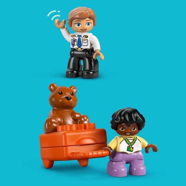 LEGO® DUPLO Första gången på flygplatsen 10443
