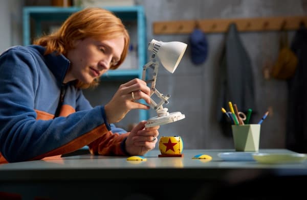 LEGO® Ideas Disney Pixar Luxo Jr. 21357
