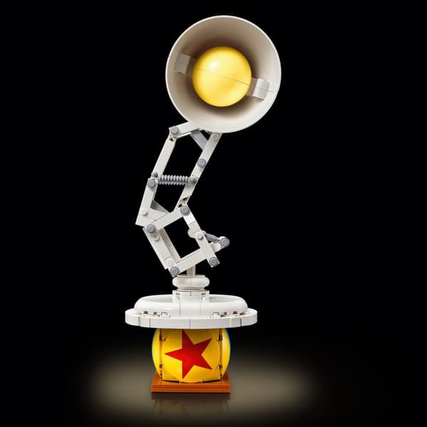 LEGO® Ideas Disney Pixar Luxo Jr. 21357