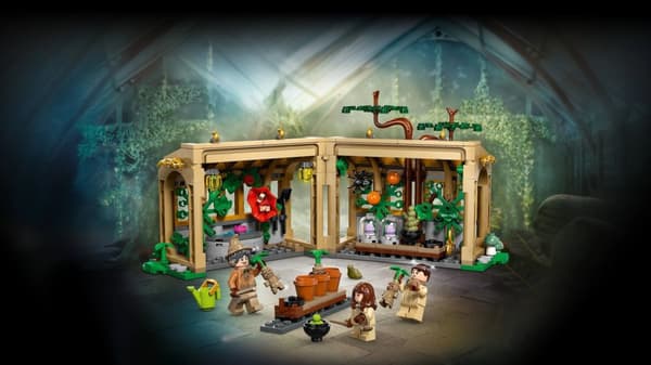 LEGO® Harry Potter™ Hogwarts slott: lektion i örtlära 76445