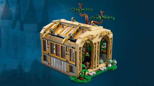 LEGO® Harry Potter™ Hogwarts slott: lektion i örtlära 76445