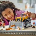 Miniatyrbild 4 av 6: LEGO City Gul bulldozer 60466