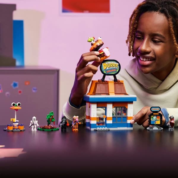 LEGO Fortnite Durrr Burgers restaurang 77076